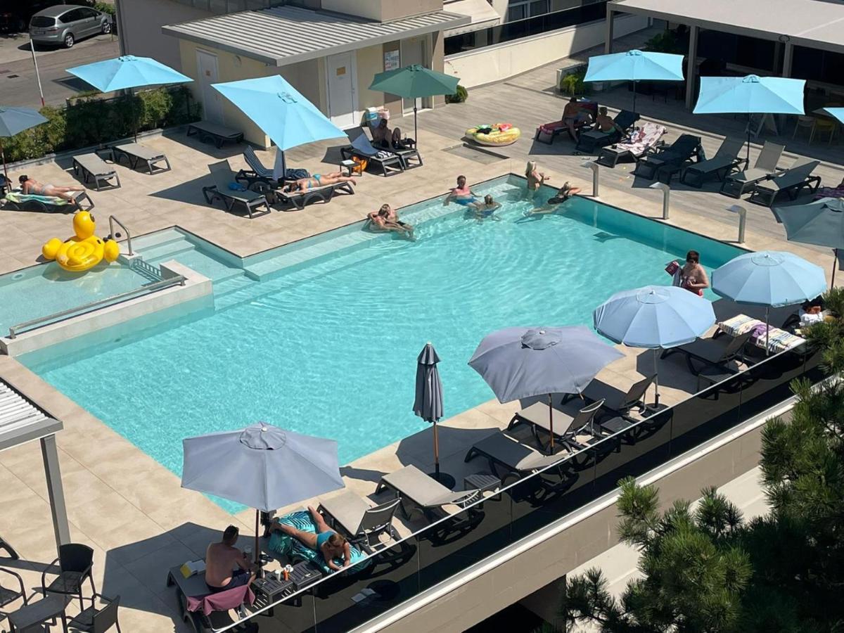 Hotel Golf ***S Bibione Bagian luar foto