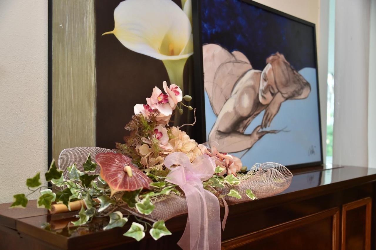Hotel Golf ***S Bibione Bagian luar foto